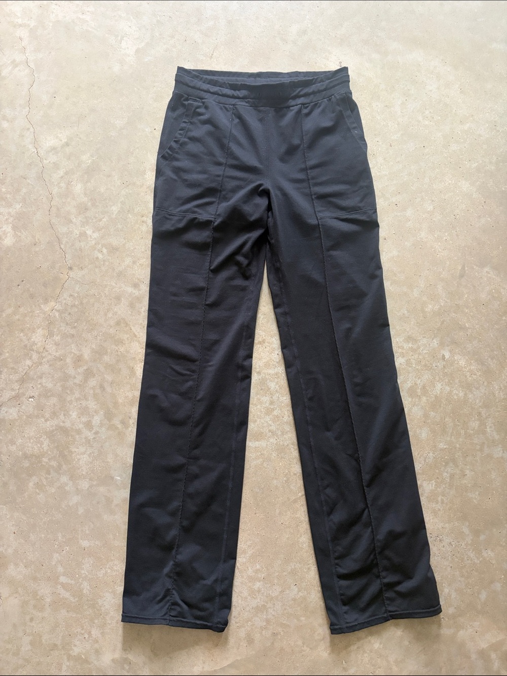 Vuori Black Straight-Leg Athletic Pants